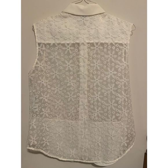 Ann Klein White Sheer Collared Sleeveless Embroidered Shell 14 (A-159) - Picture 10 of 12